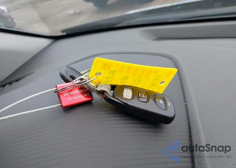 2019 Hyundai Elantra Sel z USA, uszkodzony, nr VIN 5NPD84LF7KH422483